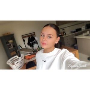 Meet your Posher, Macey